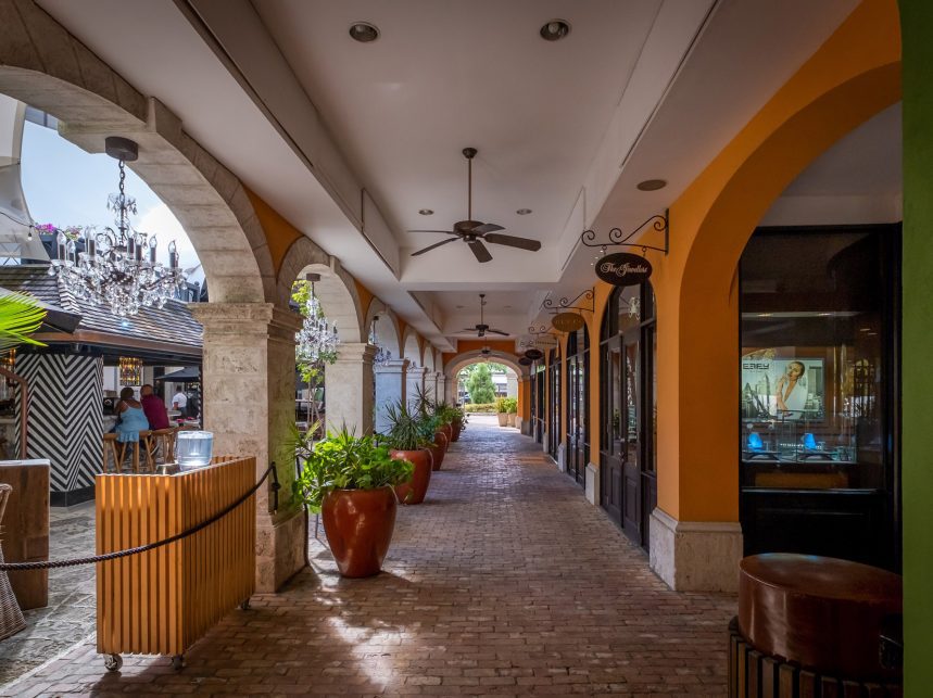 A Guide to the best shopping experiences in Barbados
